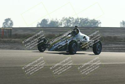 media/Feb-23-2025-CalClub SCCA (Sun) [[bfce4a12aa]]/Group 3/Qual Turn 3/